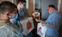 Chính quyền Moscow tuyên bố những người chưa được tiêm phòng sẽ bị từ chối điều trị tại bệnh viện trong trường hợp “không khẩn cấp”. Ảnh: Moscow Times