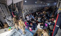 Máy bay vận tải Airbus A400 của Không quân Đức chở người sơ tán khỏi Afghanistan. Ảnh: Reuters
