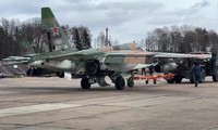 Cường kích Su-25 Nga hạ cánh an toàn dù trúng tên lửa của Ukraine