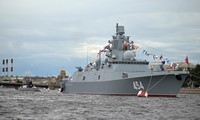 Nga duyệt binh hoành tráng mừng Ngày Hải quân
