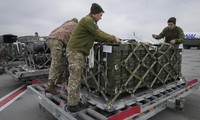 Politico: Viện trợ quân sự của Liên minh châu Âu cho Ukraine đang suy yếu