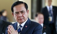 Phe đối lập gây áp lực buộc Thủ tướng Thái Lan từ chức