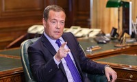 Cựu Tổng thống Nga Medvedev đưa ra cảnh báo đen tối về giá khí đốt