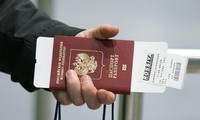 Tổng thống Putin muốn nới lỏng quy định cấp thị thực cho người nước ngoài