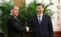 Ông Dmitry Medvedev đến Bắc Kinh, gửi lời nhắn của Tổng thống Nga tới Chủ tịch Trung Quốc 