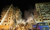 Điện Kremlin lên tiếng vụ toà chung cư Ukraine trúng tên lửa khiến 110 người thương vong