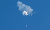 Quan chức Mỹ nói khinh khí cầu Trung Quốc có gắn ăng-ten để thu thập thông tin tình báo