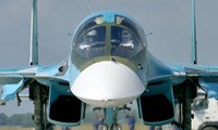 Oanh tạc cơ Su-34 Nga tập kích quân đoàn quốc tế ở Kharkov