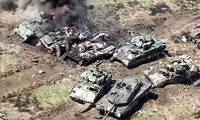 Bộ trưởng Quốc phòng Nga nói Ukraine mất 16 xe tăng Leopard