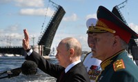 Tổng thống Putin nói Hải quân Nga sẽ nhận 30 tàu chiến trong năm nay