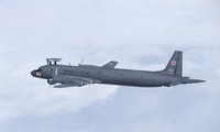 Nhật Bản điều máy bay chiến đấu đối phó với máy bay Nga