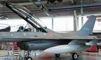Hãng tin Tass: Chuyên gia quân sự nói Nga sẽ ngăn Ukraine chuẩn bị cơ sở hạ tầng cho máy bay F-16