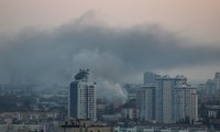 Ukraine bắn hạ 28 tên lửa và 15 máy bay không người lái trong đêm