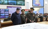 Triều Tiên phóng hai tên lửa đạn đạo trong đêm