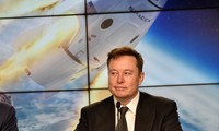 Tỷ phú Elon Musk &apos;ngắt kết nối Starlink để ngăn Ukraine tấn công Nga&apos;