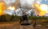 Quan chức NATO cảnh báo kho đạn &apos;bắt đầu lộ đáy&apos; khi xung đột Ukraine kéo dài