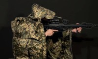 Ukraine ra mắt &apos;áo choàng tàng hình&apos; giúp bảo vệ binh sĩ 