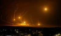 Dải Gaza hứng đợt tấn công dữ dội vào ban đêm, tên lửa trút xuống trong 30 phút