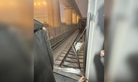 Bắc Kinh: Tàu điện ngầm gặp sự cố vì tuyết rơi dày, hơn 100 người bị thương