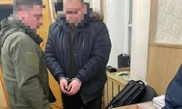 Một quan chức Ukraine bị bắt vì nghi biển thủ 40 triệu đô la từ thương vụ mua đạn pháo