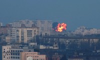 Các thành phố của Ukraine hứng đợt không kích lớn, Nga lên tiếng