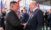 Tổng thống Nga tặng xe hơi cho Chủ tịch Triều Tiên