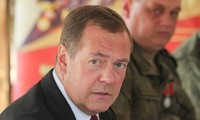 Ông Dmitry Medvedev: Nga đang thử nghiệm công nghệ mới trên chiến trường