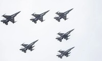 Ukraine &apos;cất&apos; một số máy bay F-16 ở nước ngoài