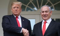 Thủ tướng Israel đến khu nghỉ dưỡng Mar-a-Lago gặp ông Donald Trump