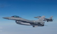 Điện Kremlin: Máy bay F-16 không phải &apos;thuốc thần&apos; cho Ukraine