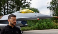 Tổng thống Zelensky xác nhận Ukraine bắt đầu triển khai máy bay F-16