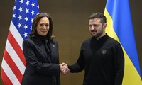 Tổng thống Ukraine gặp ông Trump, bà Harris trước thềm bầu cử tổng thống Mỹ 