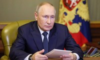 Tổng thống Nga Putin yêu cầu sửa học thuyết hạt nhân 