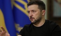 Tổng thống Zelensky áp lệnh trừng phạt &apos;những người phản bội Ukraine&apos;