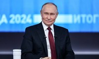 Tổng thống Nga Putin suýt phá kỷ lục của bản thân