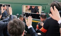 Thông tấn KCNA: Ông Kim Jong Un đến Việt Nam bằng xe lửa