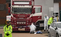 39 thi thể được phát hiện trong xe tải đông lạnh ở hạt Essex của Anh hôm 23/10. Ảnh: Sky News.