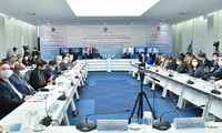 Hội thảo khoa học quốc tế về Biển Đông lần thứ 13 khai mạc sáng 18/11 tại Hà Nội. Ảnh: DAV.
