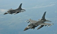 Mỹ đang xây dựng kế hoạch chuyển máy bay chiến đấu F-16 tới Ba Lan rồi Ba Lan chuyển cho Ukraine. Ảnh: Military.