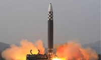 Triều Tiên tuyên bố đã phóng thử thành công tên lửa đạn đạo liên lục địa lớn nhất của nước này – Hwasong-17. Hwasong-17 được coi là tên lửa “quái vật”. Ảnh: KCNA.