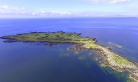 Đảo Barlocco có diện tích khoảng 10 héc-ta. Ảnh: Ansell Media.