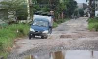 Mượn đường thi công cao tốc, nhà thầu Trung Quốc &apos;chạy làng&apos; việc hoàn trả