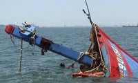 Tàu vận tải va chạm tàu cá Bình Định, 1 ngư dân mất tích