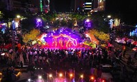 Chiêm ngưỡng lễ khai mạc đường hoa Nguyễn Huệ Tết Nhâm Dần qua góc nhìn Flycam