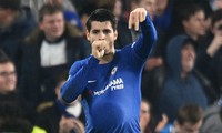 Alvaro Morata khoe vợ đã mang bầu khi ghi bàn ấn định cho Chelsea.
