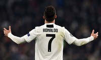 Cristiano Ronaldo tỏa sáng giúp Juventus ngược dòng thành công.
