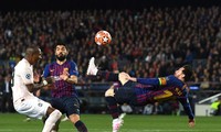 Messi tỏa sáng giúp Barcelona vượt qua M.U.