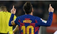 Messi tỏa sáng giúp Barcelona hủy diệt Real Valladolid.