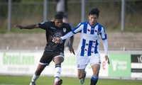 Đoàn Văn Hậu dính chấn thương khi thi đấu cho Jong SC Heerenveen.