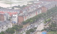 ‘Làng’ biệt thự triệu đô Hà Nội chìm trong biển nước